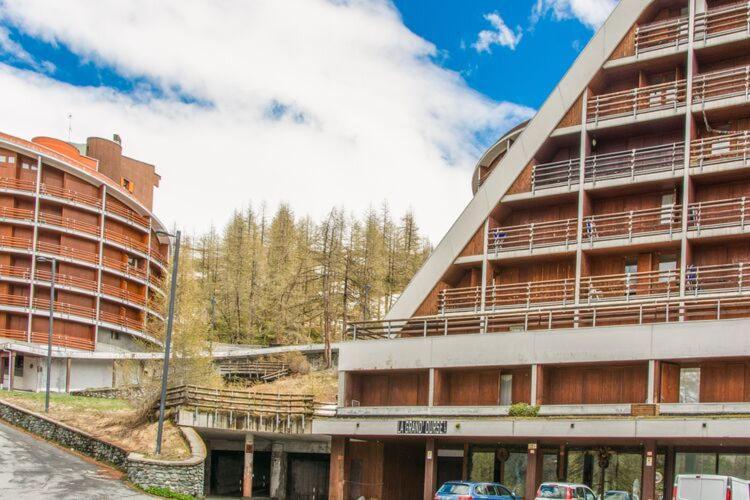 Appartamento Moderno Sulle Piste Breuil-Cervinia Exterior photo